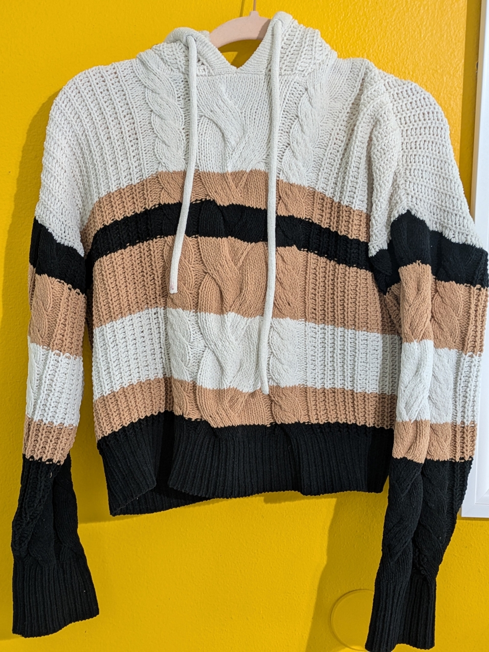 Derek Heart Striped Cable-Knit Hooded Sweater - Cream, Tan & Black